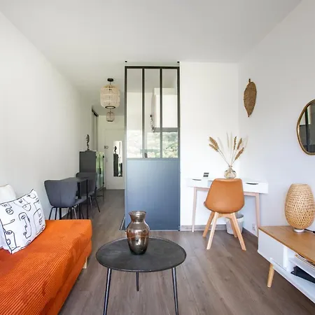 Charmant Studio Dans Residence Avec Piscine